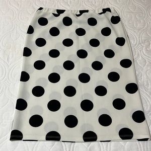 MOA, Medium, black and white polka dot skirt